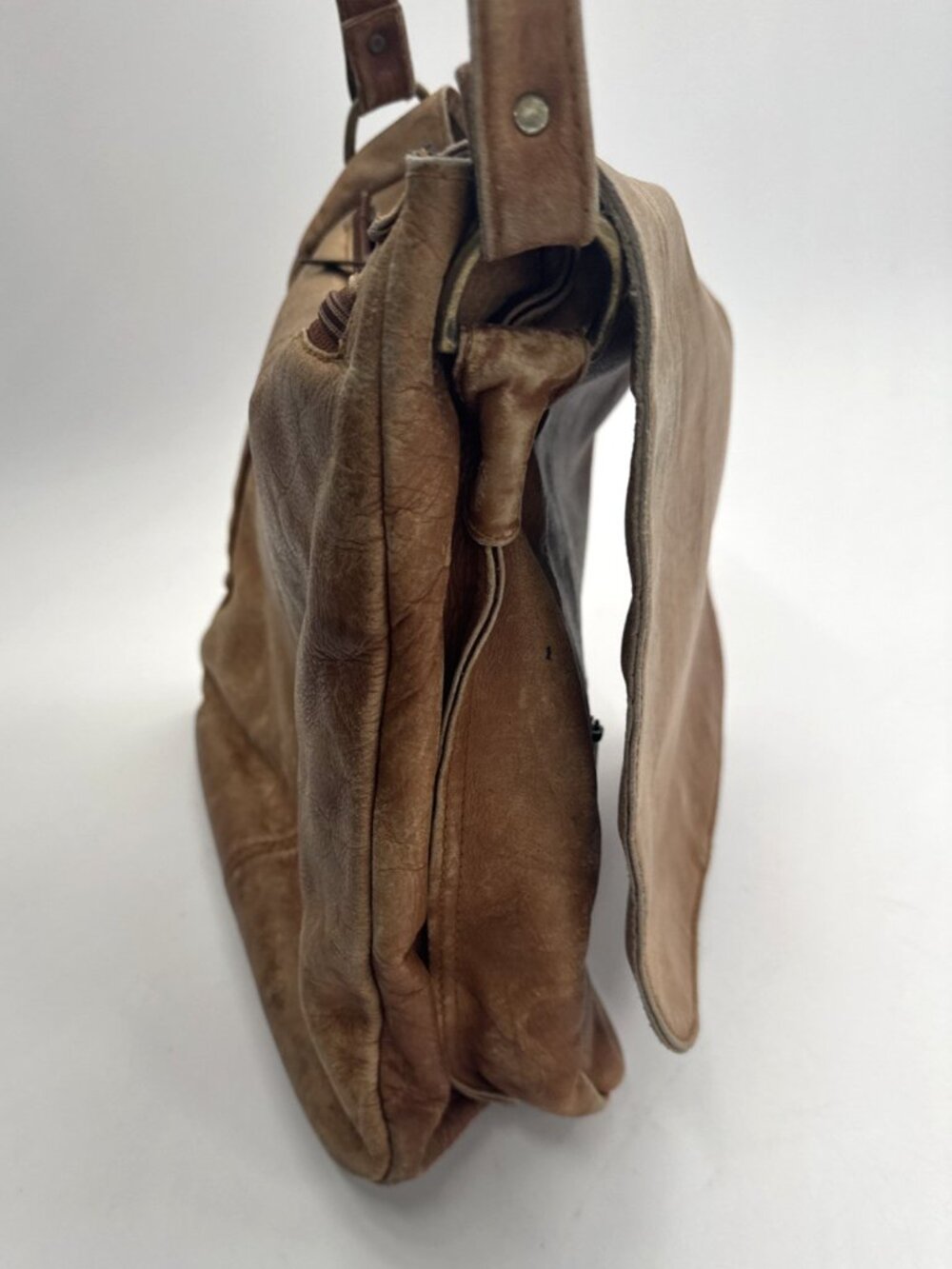 Boulder Ridge Messenger Bag Tan Cowhide Leather Plaid Lined Pockets Distressed - Picture 14 of 16